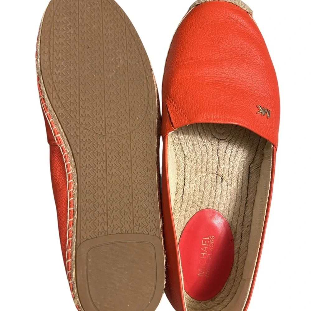 Michael Kors Kendrick slip on espadrille leather Orange Flats Sz 8.5 Euc